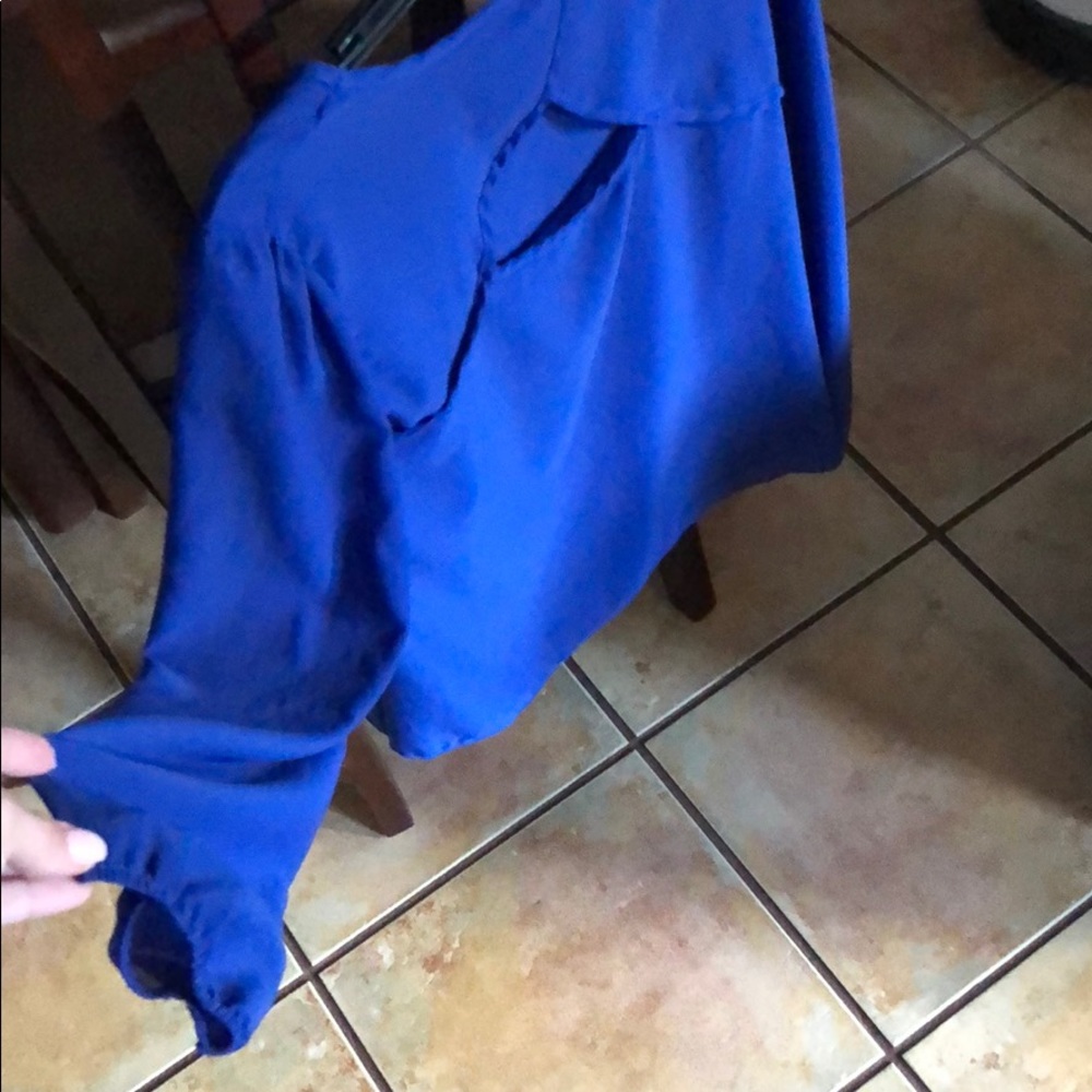 Blouse - Picture 4 of 5